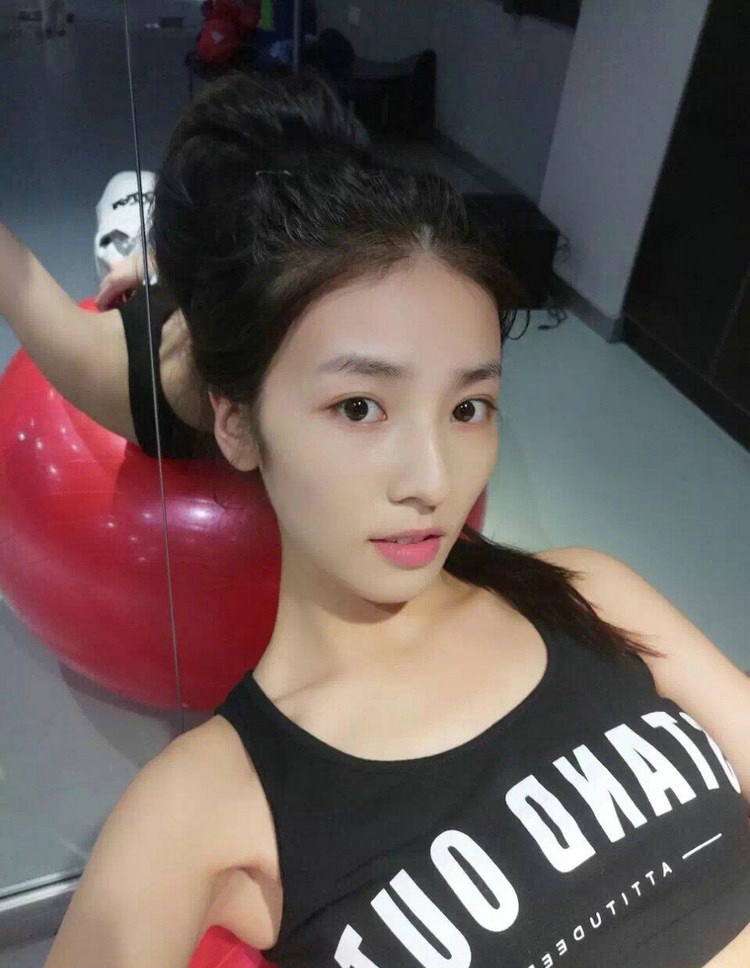 如何用“关键词聊天法”哄开心你的女朋友-3