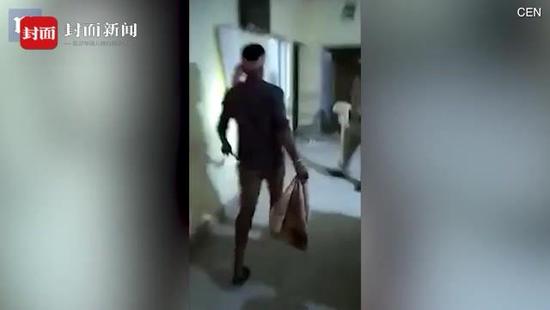 妻子有婚外情 印度男子一怒砍下妻子头颅带进警局