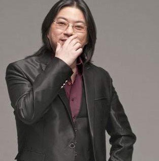 揭娱乐圈10大男星出奇制胜的泡妞高作儿